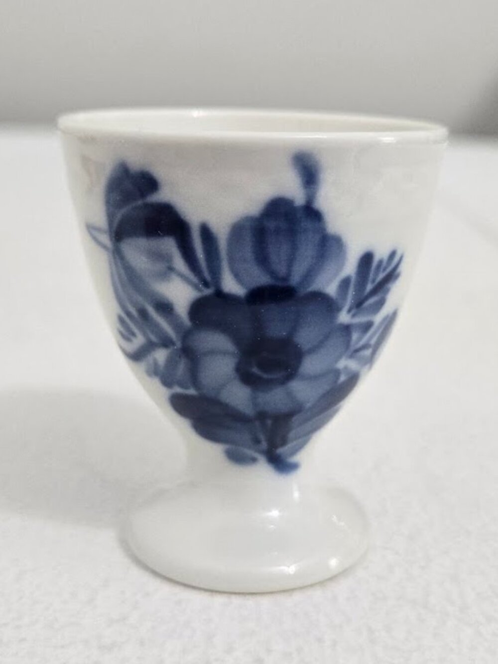 Royal Copenhagen Blue Flowers Braided Porcelain Egg Cup 2.5" Tall Denmark